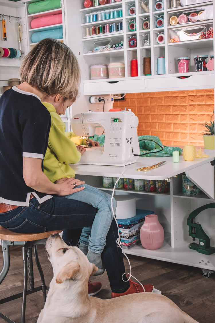 BrandBox SEW - Dein Nähschrank - The Brand Box Handel & Vertrieb GmbH